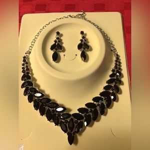 New two-piece necklace and earrings set.